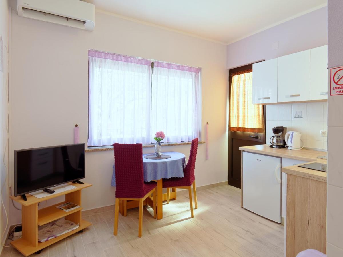 Apartments Marta By Rent Istria Novigrad Istria Eksteriør billede
