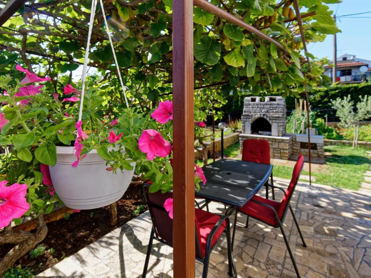 Apartments Marta By Rent Istria Novigrad Istria Eksteriør billede