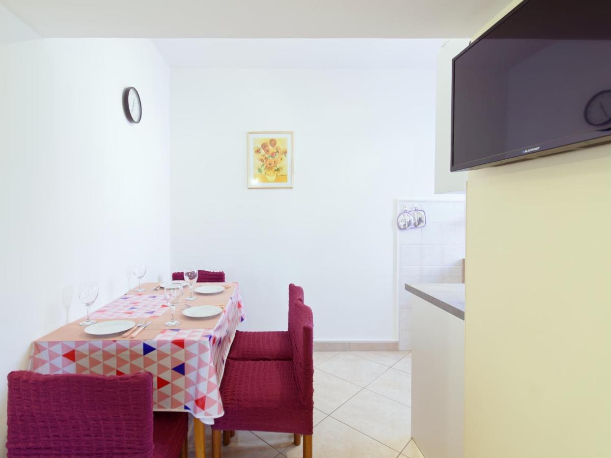 Apartments Marta By Rent Istria Novigrad Istria Eksteriør billede